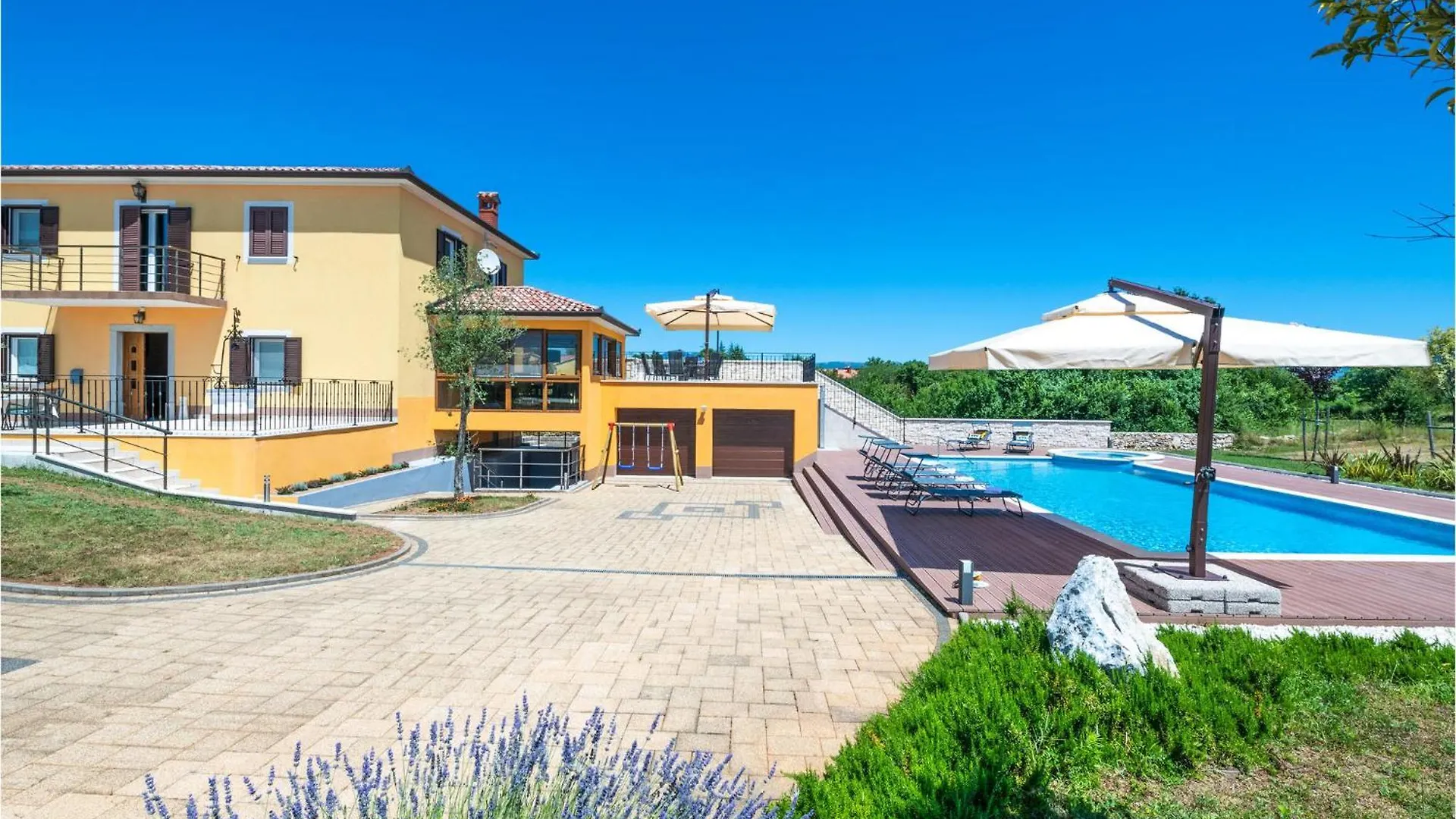 Awesome Home In Šumber Dom wakacyjny