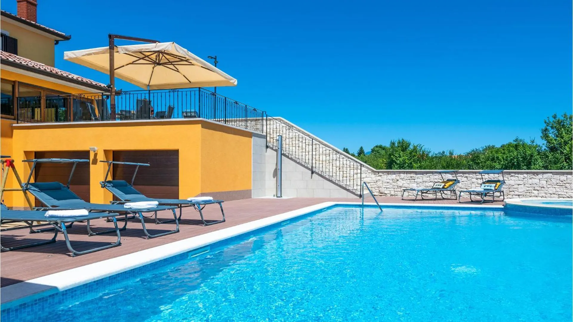 Awesome Home In Sumber Croatia